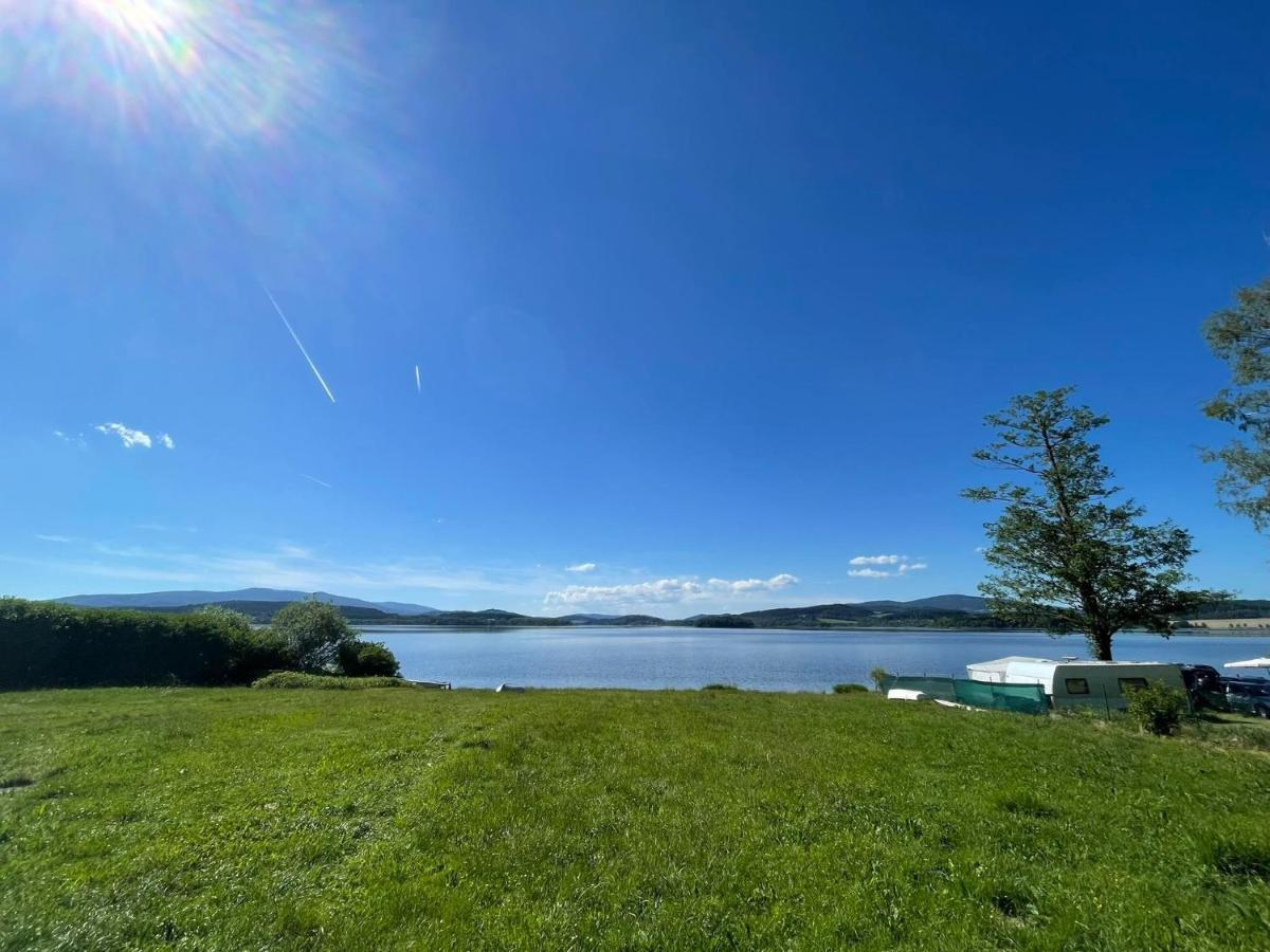 Hobití chatka Lipno Vila Černá v Pošumaví Exterior foto