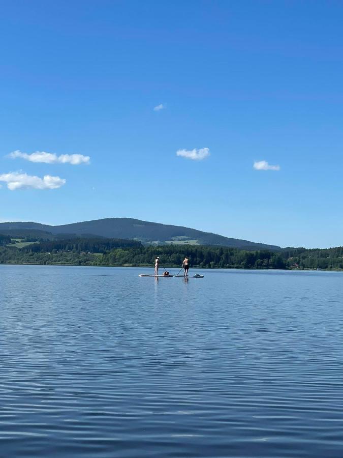 Hobití chatka Lipno Vila Černá v Pošumaví Exterior foto